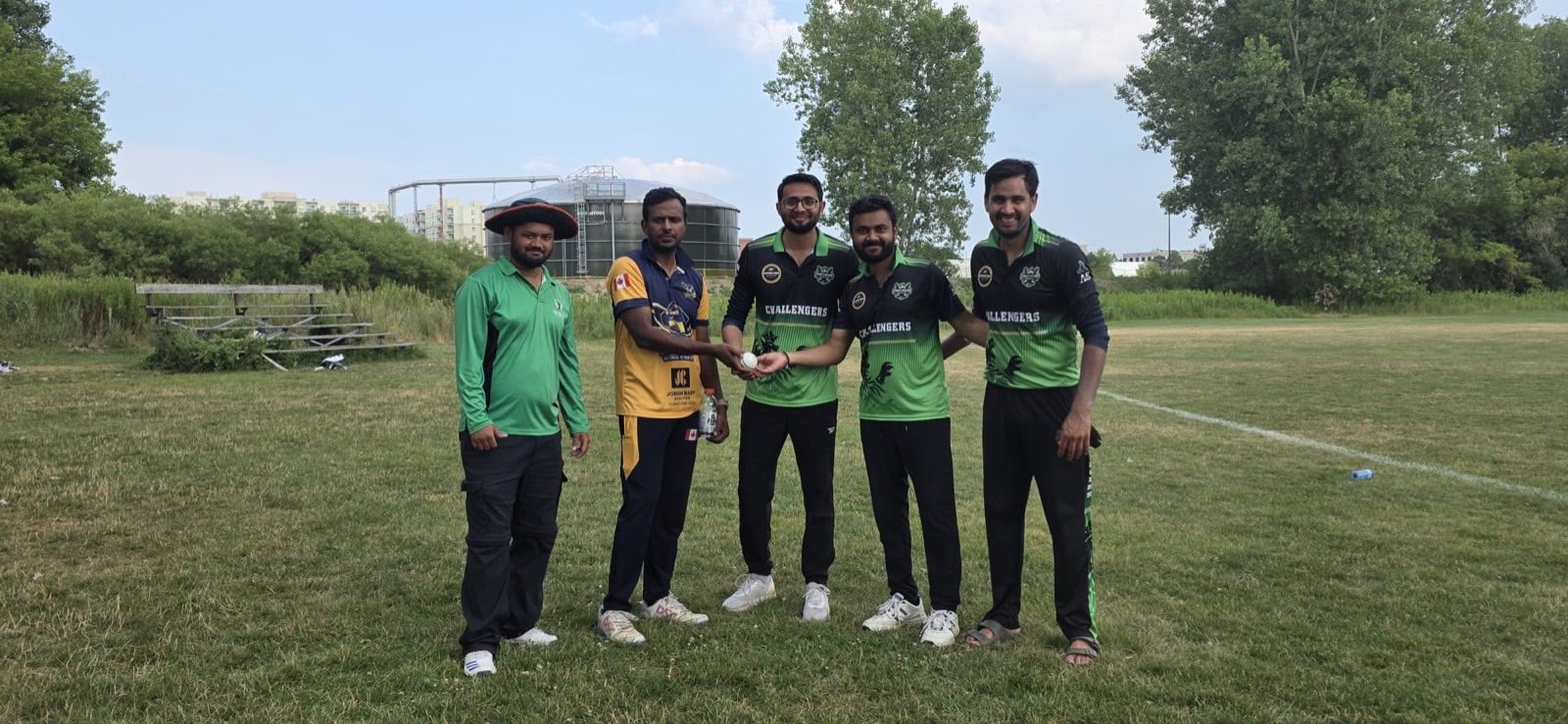 Abhishek Ladva receiving the Man of the Match award